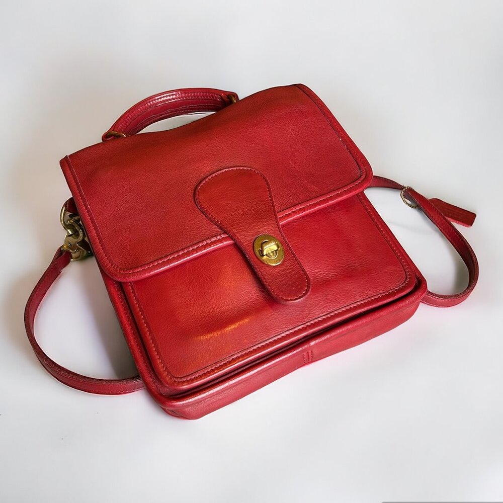 Vintage Coach Red Leather Station Bag B5B-5130